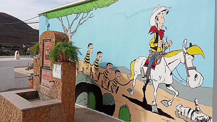 Otro de los murales que se pueden observar con Lucky Luke y Los Dalton