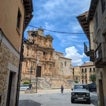 No es Petra, pero este pueblo castellano y su iglesia merecen una visita