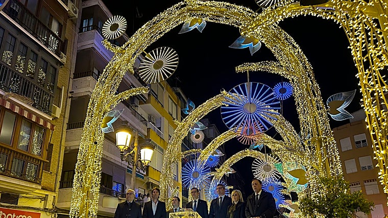 La Navidad en Puente Genil está encendida desde el pasado 14 de noviembre