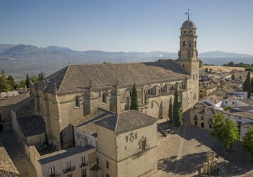 Plaza de Santa María en Baeza, donde se encuentran cinco edificaciones declaradas Patrimonio de la Humanidad