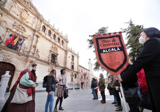 Vuelve el Tren de Cervantes 2025: así son las visitas turísticas a Alcalá de Henares desde Madrid