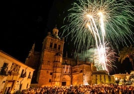 Coria, la ciudad del mantel de la Última Cena, se rinde a los sabores del aceite y la miel