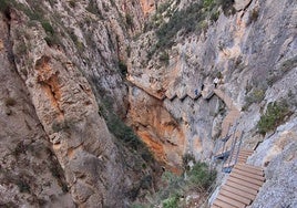 La Pasarela de Relleu, así es la versión alicantina del 'caminito del rey'