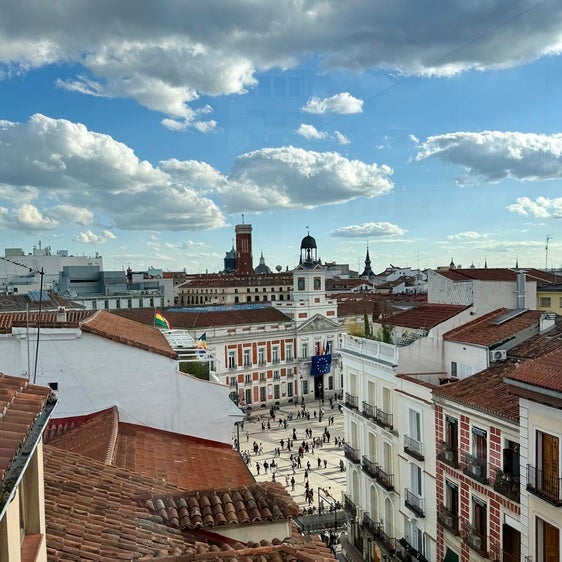 Vistas a la Puerta del Sol desde la terraza de Doñaluz