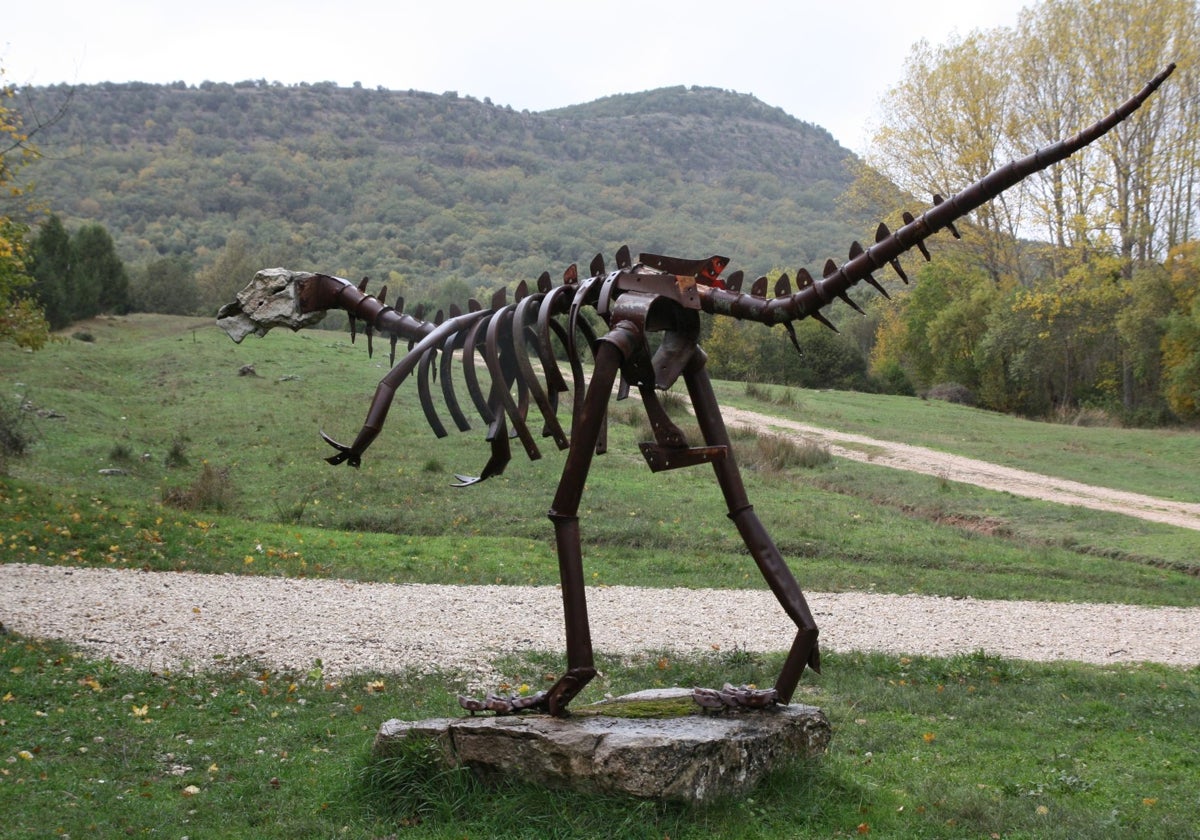 Dinosaurio en el Sendero de la Imaginación