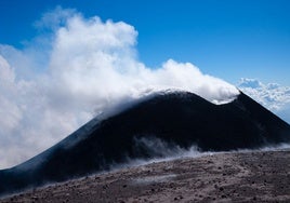 Volcán Etna, el gigante europeo que nunca duerme