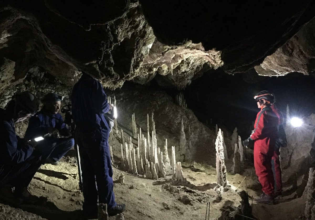 Interior de una de las Cuevas de Sorbas