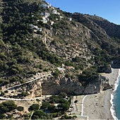 Esta playa de Granada parece del Caribe y casi nadie va entre semana