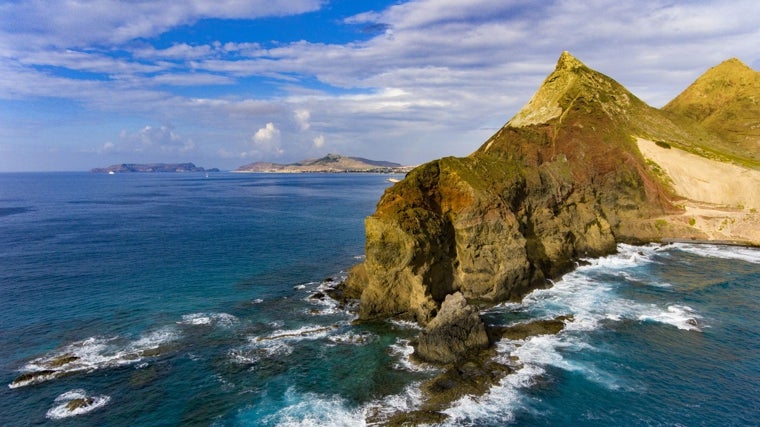 La isla de Porto Santo está a 20 minutos en avión desde Funchal