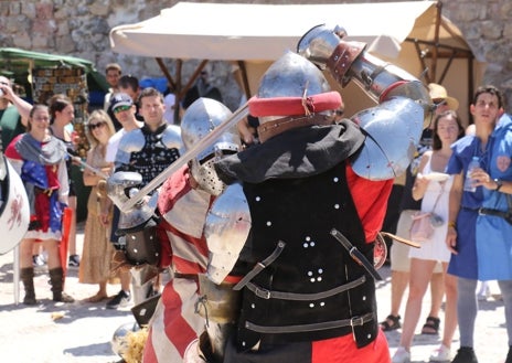Secondary image 1 - Falconry, shows and markets attract numerous tourists