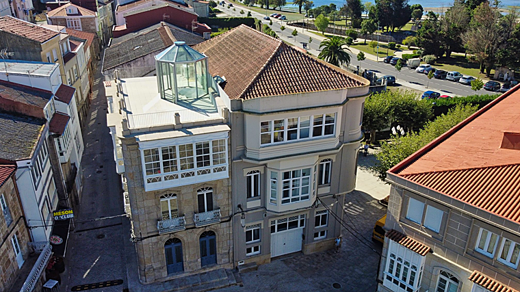 Edificio del antiguo Ayuntamiento en la plaza de la Constitución