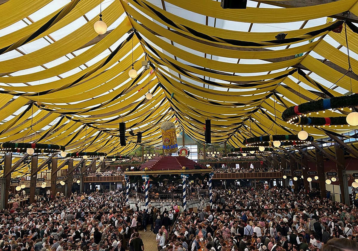 Carpa Paulaner del Oktoberfest