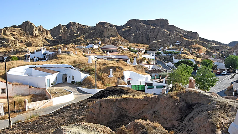 El barrio, visto desde abajo