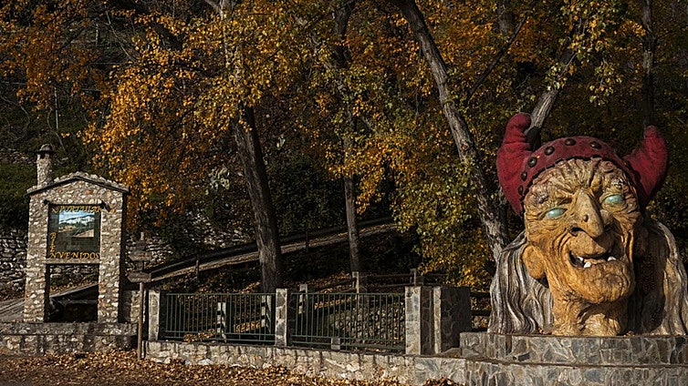 Este pueblo de Granada se llena de brujas este fin de semana: «Prepárate para vivir una experiencia inolvidable»