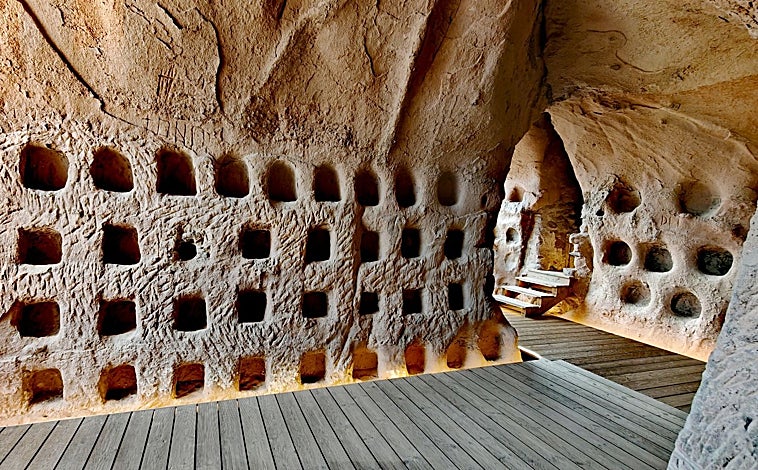 Imagen principal - Galerías de las Cuevas de los Cien Pilares