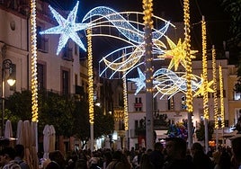 Cuándo se encienden las luces de Navidad en Andalucía: estas son las fechas de cada provincia