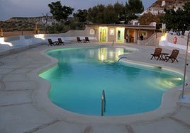 Casas cueva que parecen mini castillos: las más bonitas de España están en Andalucía