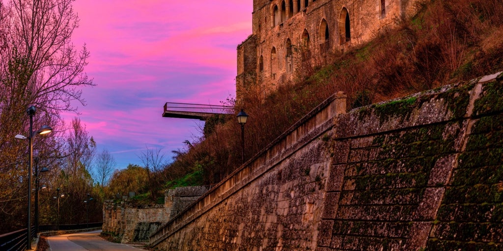 Viaje a Almazán: historia, sabor y encanto en el corazón medieval de Soria