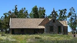 La iglesia abandonada en la Sierra de Sevilla fundada por ingleses