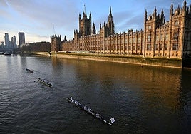 Vuelos desde Sevilla a Londres por 10 euros: las ofertas más baratas de Vueling para viajar esta Navidad