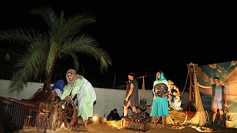 A cidade de Higuera de la Sierra dedica-se de forma especial à celebração deste desfile único.