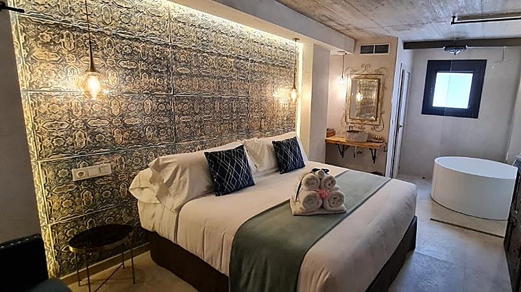 Habitación deluxe del Hotel Murallas de Jayrán