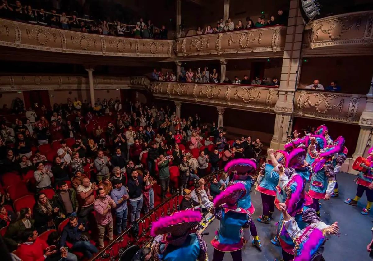 Actuación del Carnaval Colombino este jueves en el Gran Teatro