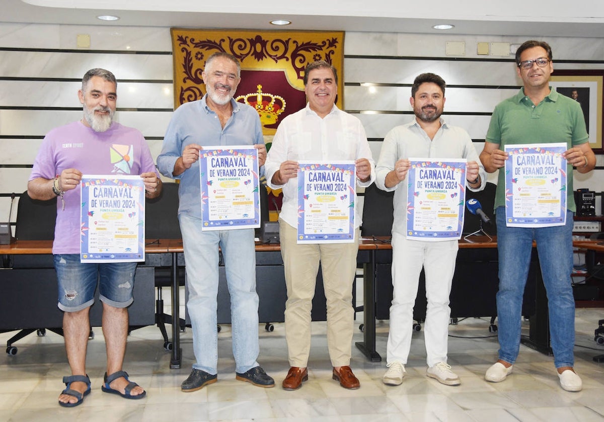 La presentación del programa de actividades del Carnaval de Verano de Punta Umbría