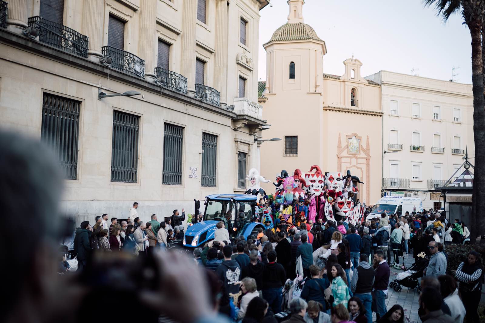 La gran cabalgata del Carnaval Colombino, en imágenes