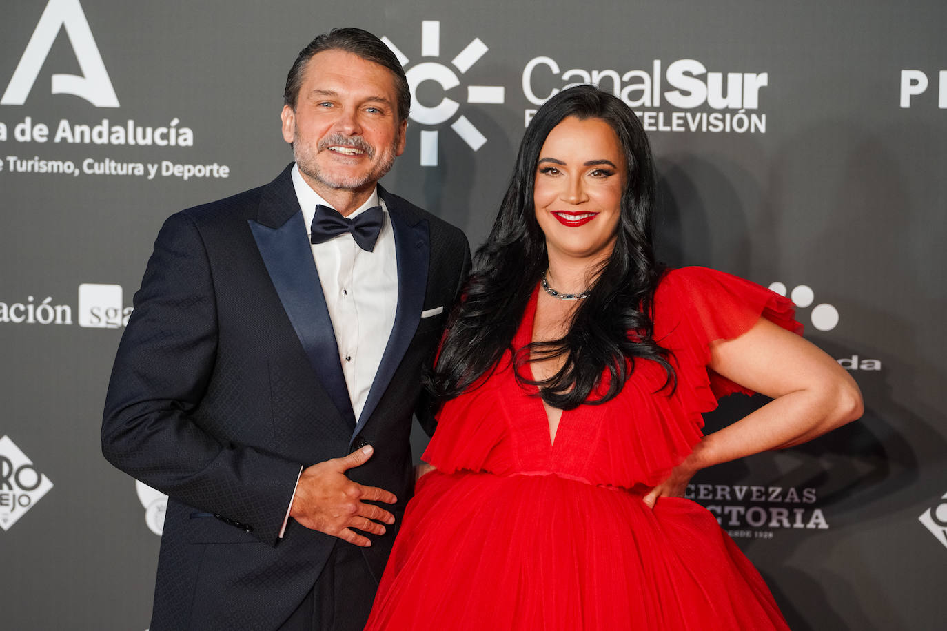 Huelva se viste de cine: las mejores imágenes de la alfombra roja de los III Premios Carmen
