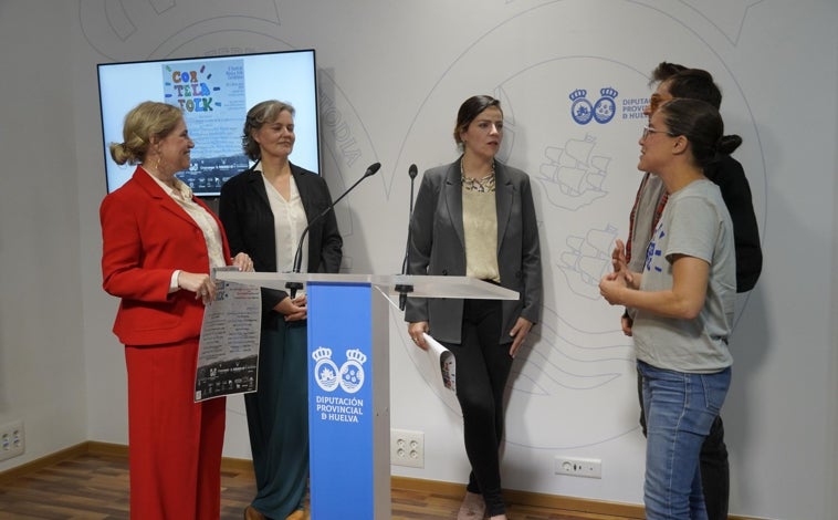 Imagen principal - Llega la segunda edición de Cortelafolk, el festival que engrandece Cortelazor