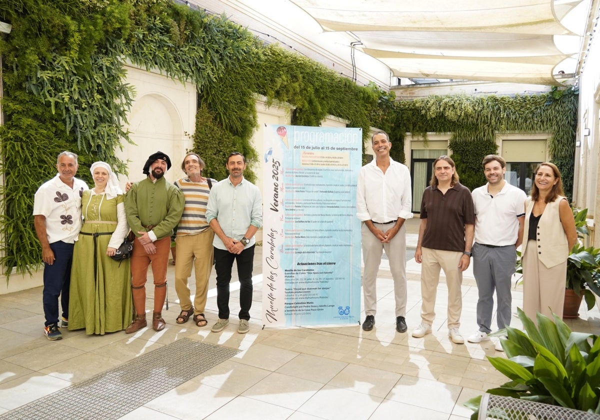 La programación de verano del Muelle de las Carabelas se ha presentado este jueves