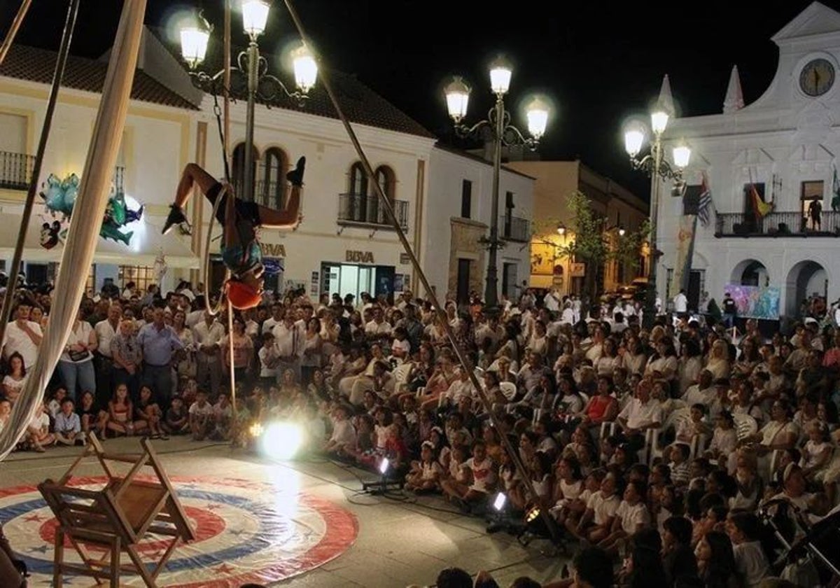 Imagen de archivo de un espectáculo de la Noche en Blanco de Cartaya