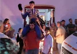 Un gran Tirado y una gran novillada de Albarreal triunfan en Zalamea
