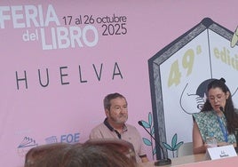 J. J. Benítez en la Feria del Libro de Huelva: "Lo siento por los que crean en la Biblia porque para mí es un naufragio y no tiene nada que ver con la historia de Adán y Eva"