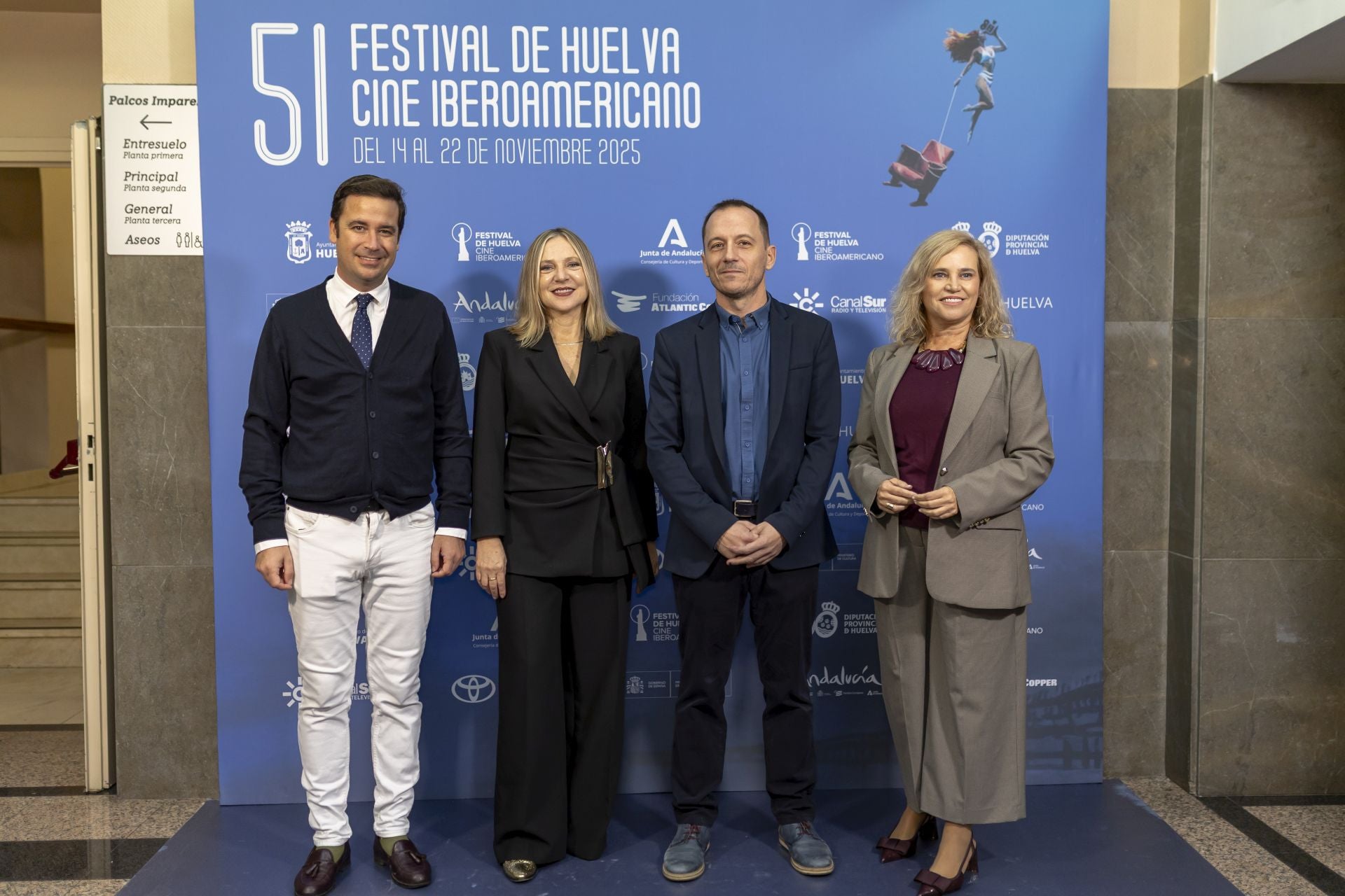 La gran sorpresa que se llevó Pilar Castro al recoger el Premio Ciudad de Huelva del Festival de Cine Iberoamericano, en imágenes