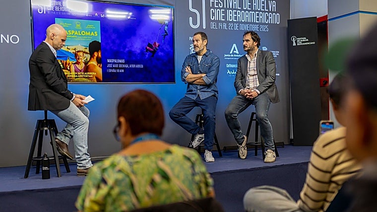 Aitor Arregi y el origen de &#039;Maspalomas&#039;: «Leí un artículo sobre cómo los homosexuales tenían que volver al armario cuando eran ingresados en residencias»