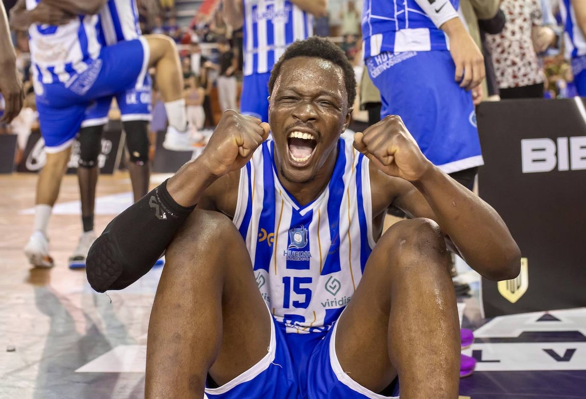 Los instantes de un duelo que ya es historia del baloncesto onubense