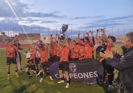 El Pinzón consuma el fracaso de la cantera del Recre esta temporada