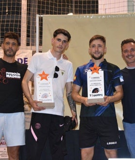 Imagen secundaria 2 - Mundial de Futbolín en Punta Umbría: Los García y Rocío-Rocío se alzan con la victoria