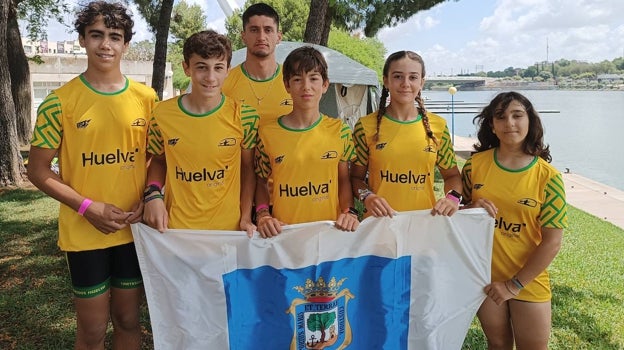 El equipo al completo del Tartessos en la Copa de España