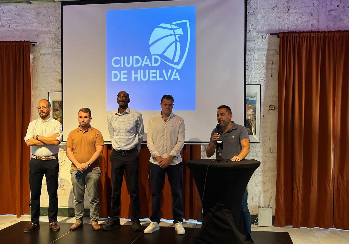 La presentación de la campaña de abonados del Ciudad de Huelva