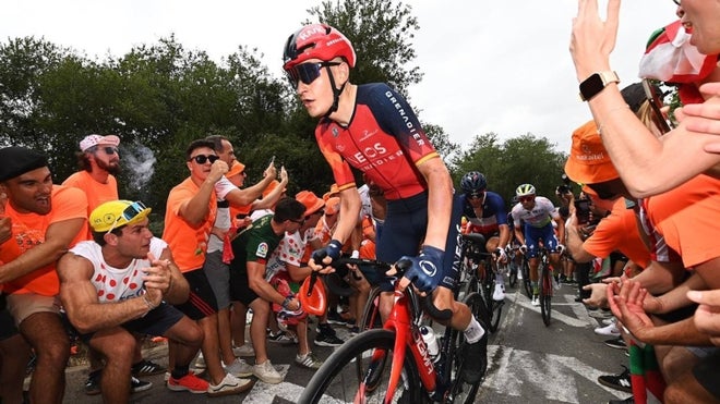 Carlos Rodríguez en una etapa de montaña del Tour de Francia