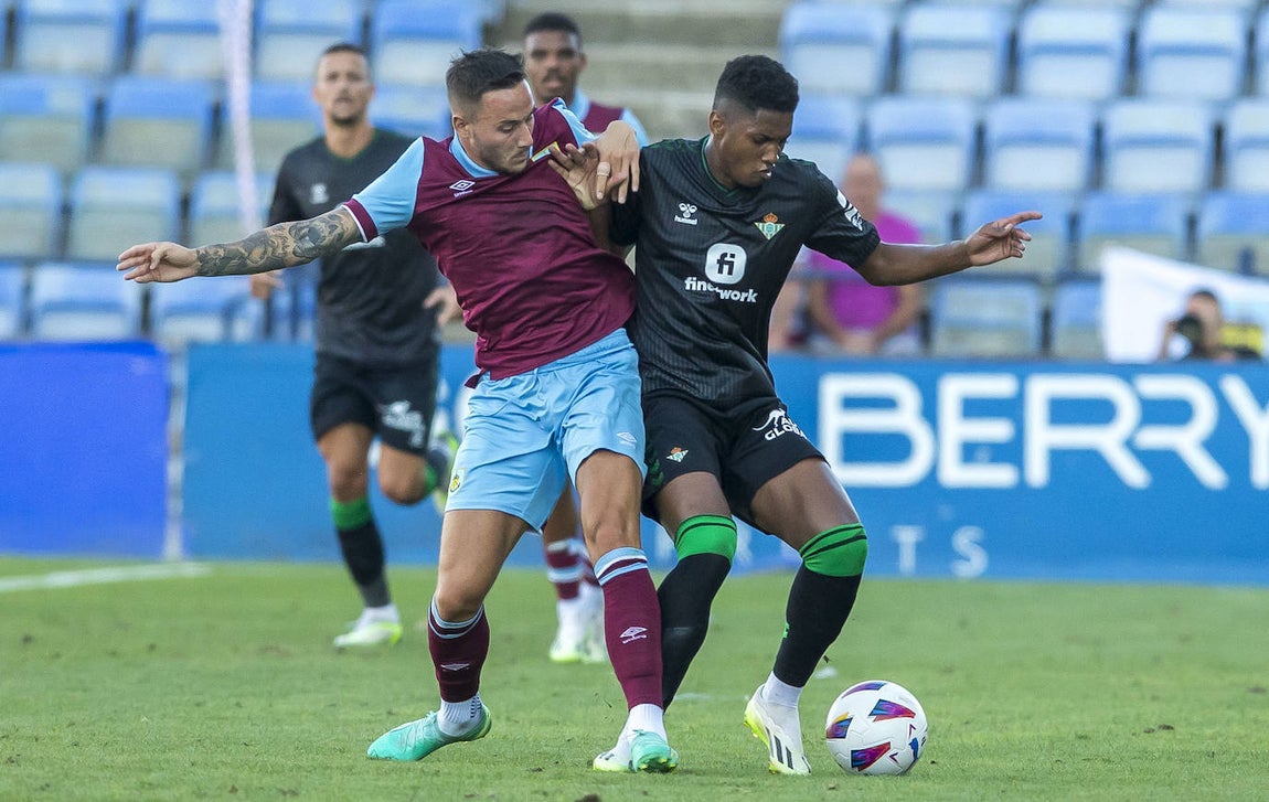 ¿Estuviste en el Betis-Burnley del Nuevo Colombino?