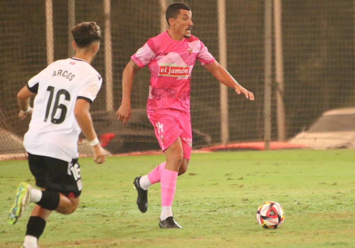 Jesús Rueda durante el Cartagena B-San Roque de Lepe de la primera jornada de liga