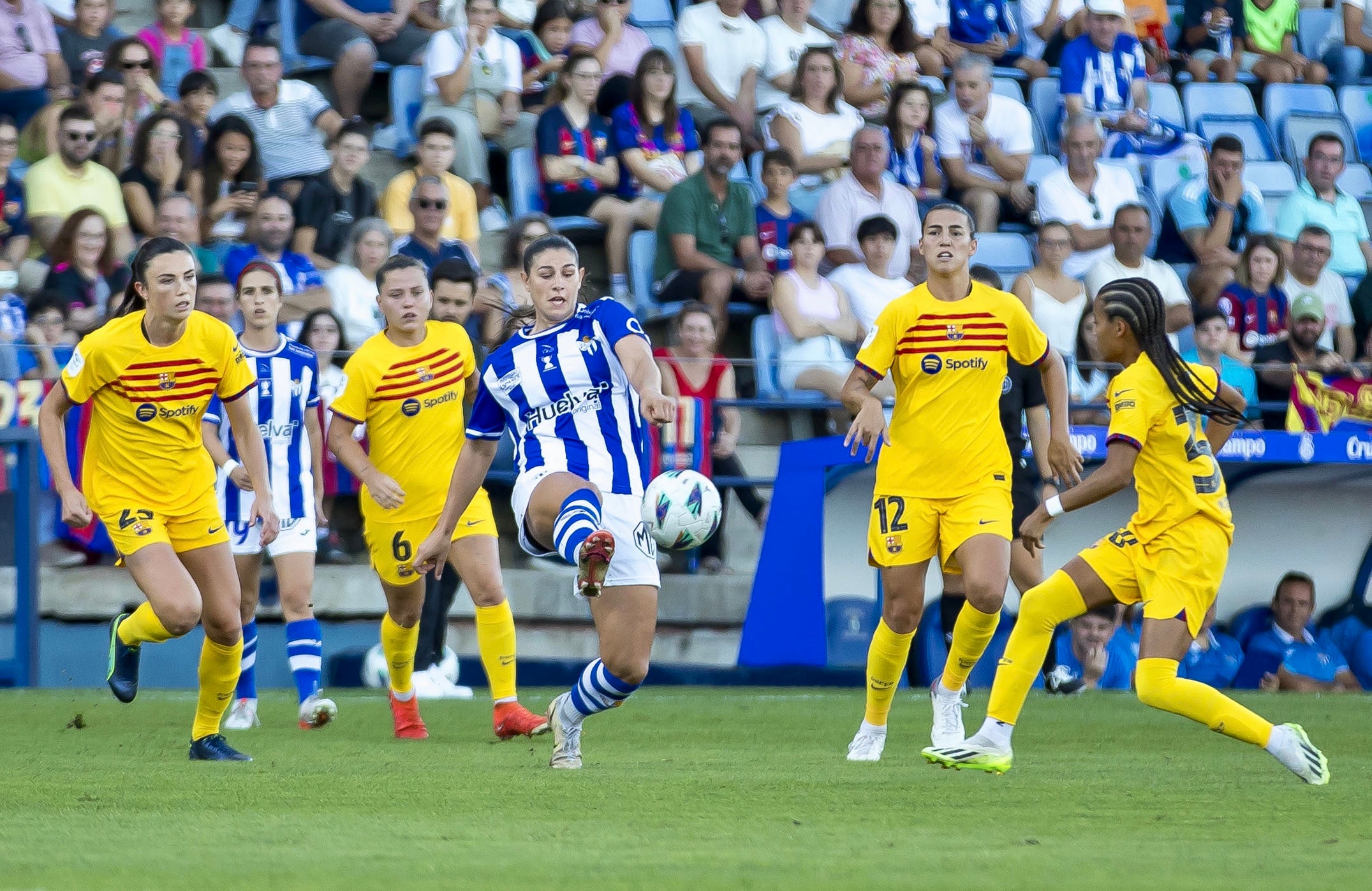 Las mejores imágenes de la fiesta del fútbol femenino en el Colombino