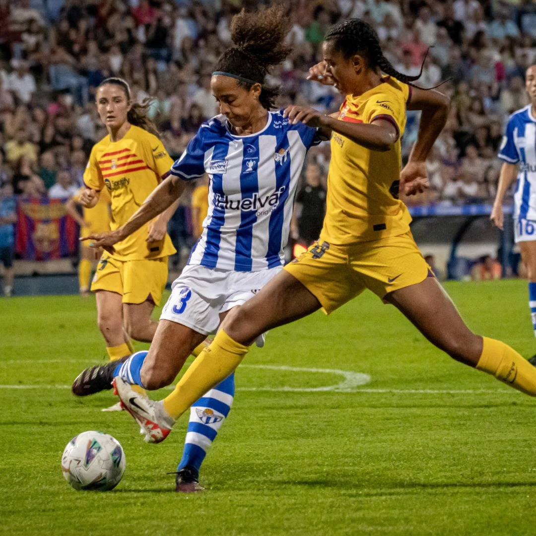 Las mejores imágenes de la fiesta del fútbol femenino en el Colombino