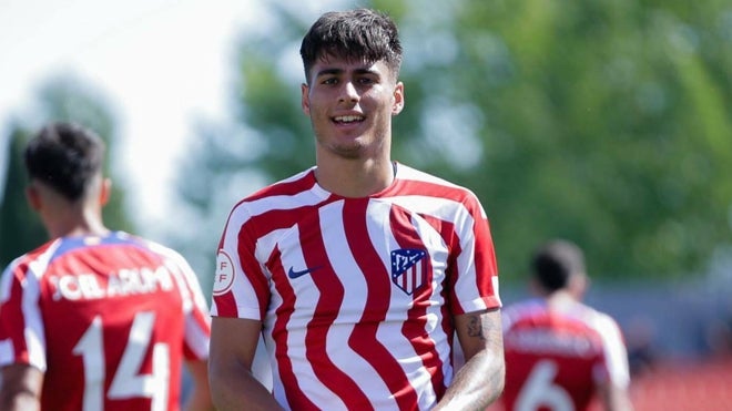 Carlos Martín hizo 18 tantos la pasada campaña con el filial del Atlético de Madrid