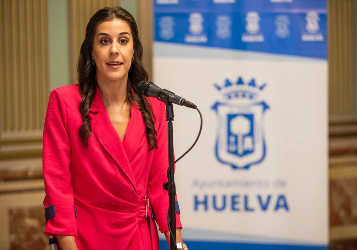 Carolina Marín, durante su intervención en el Ayuntamiento de Huelva