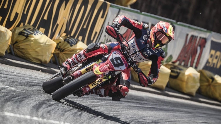 Paquito Gómez se mantiene firme en la lucha por el Mundial Rookie de Supermotard tras correr en Alemania